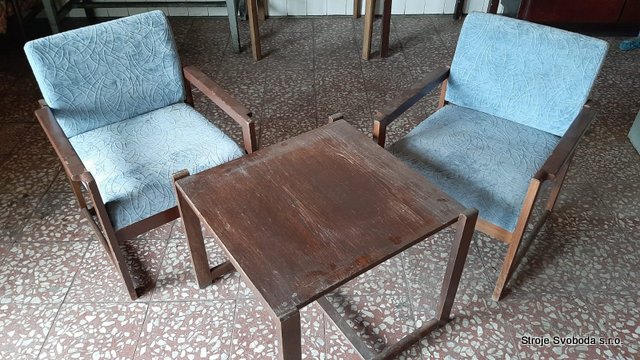 Souprava stolek a dvě křesla modrá  (2 - Souprava stolek a dve kresla modra dalsi sada.jpg)
